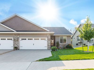 1207 Creekside Dr, Tiffin, IA, 52340