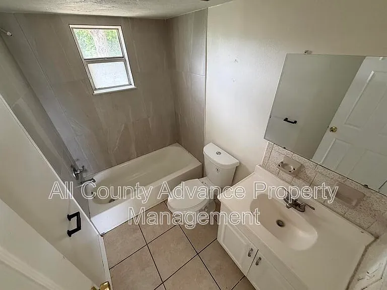 6120 Indiana Ave — Photo 6