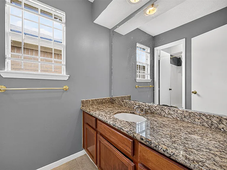 4131 Baynard Dr — Photo 34
