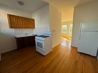 2661 N Spaulding Ave #1, Chicago, IL 60647