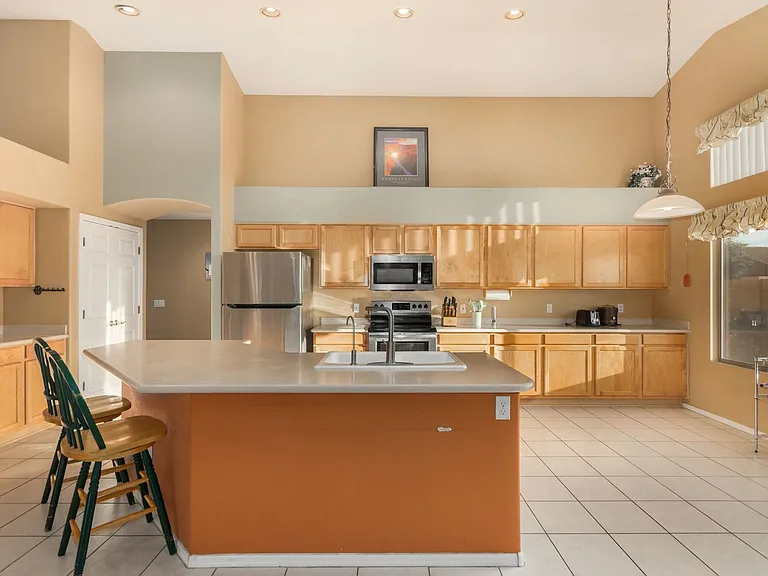8440 W Alex Ave — Photo 3