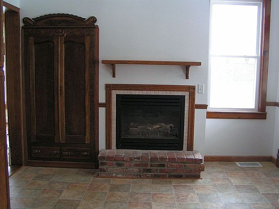Fireplace & Pantry in Kitchen