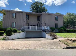 21 W Main St APT C2, Norwalk, CT 06851