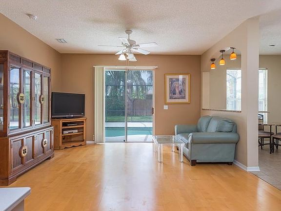 3rd image of 10327 Goldenbrook Way