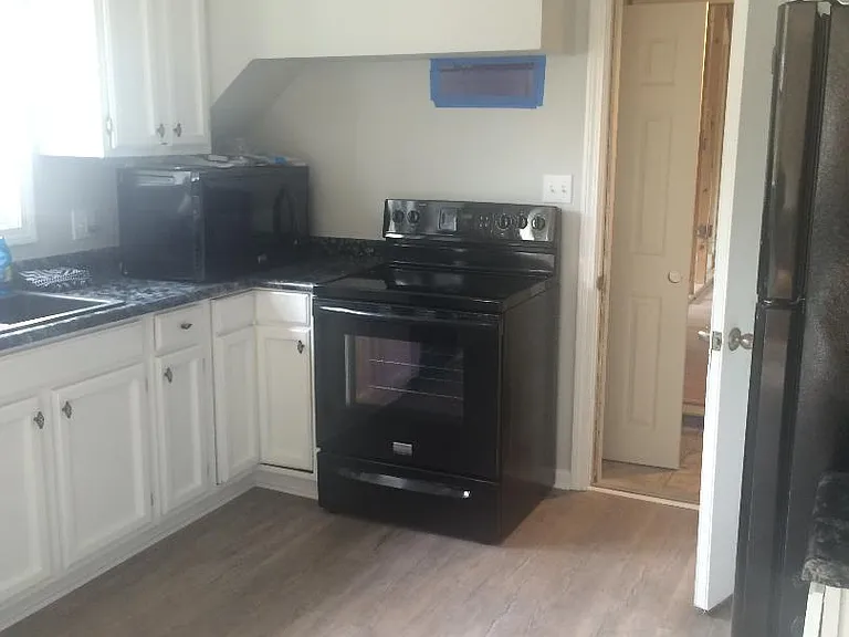 10 Beehive Dr #4 — Photo 5