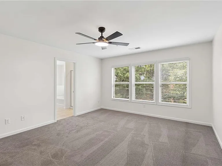 3377 Vintage Cir SE — Photo 21