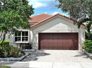 839 Vista Meadows Dr, Weston, FL 33327