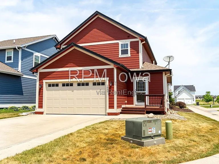 1651 SW Arlan Dr — Photo 32