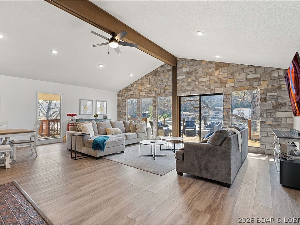 1st image of 501 Camelot Dr