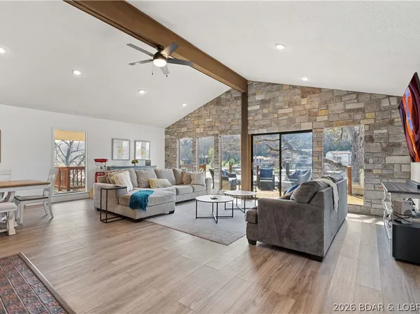 501 Camelot Dr, Camdenton, MO 65020