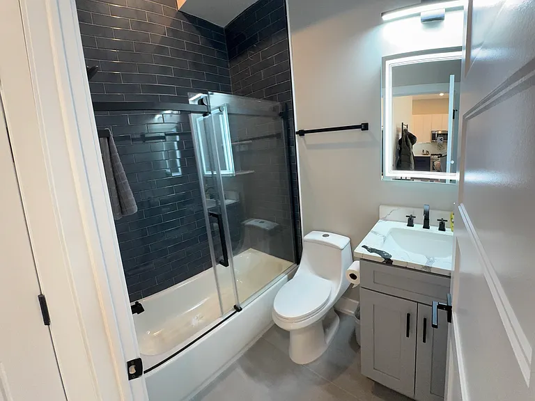 1645 Germantown Ave #3 — Photo 7