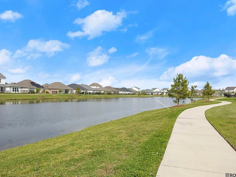 3143 Canewood Ln — Photo 23