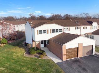 16409 Manchester St, Tinley Park, IL 60477