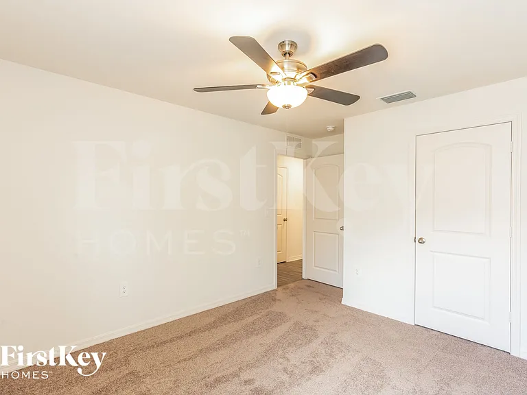 3446 Colfax Ln — Photo 10
