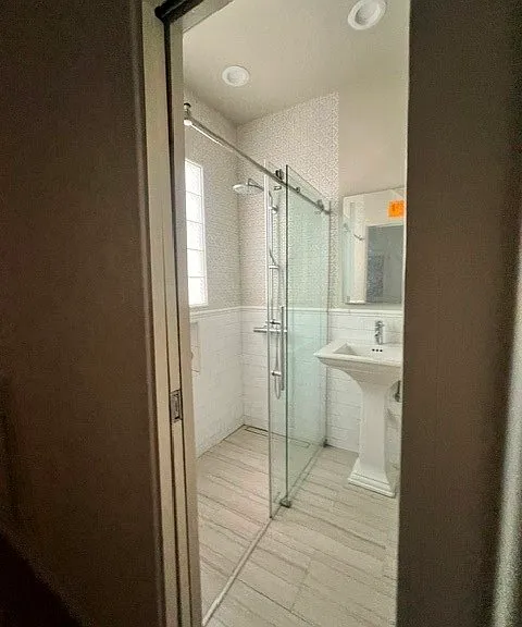 3220 E 2nd St #B — Photo 11