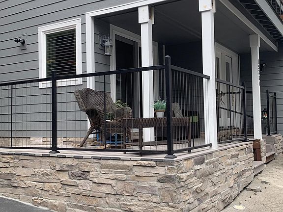 Porch (side view)