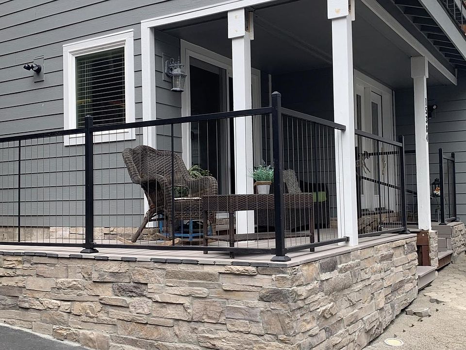Porch (side view)