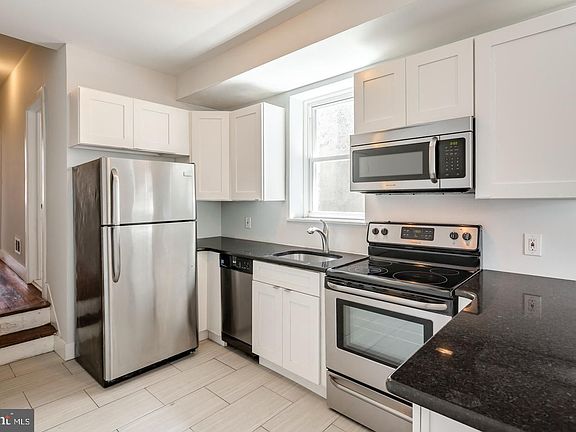 3rd image of 1720 N Marshall St #2