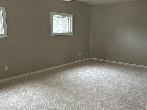 4th image of 5555 Holborn Dr