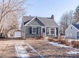 615 10th St SW, Willmar, MN 56201