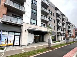1350 Hemlock Rd #602, Ottawa, ON K1K5C2