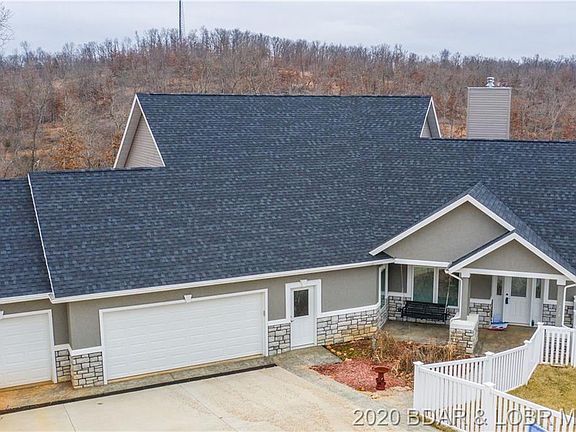 2nd image of 324 Hawk Lake Dr