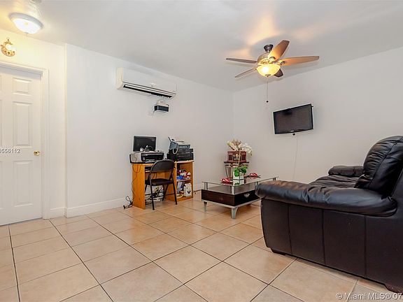 5th image of 1225 Marseille Dr APT 24