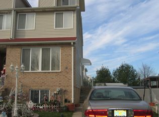 88 Kenilworth Ave, Staten Island, NY 10312