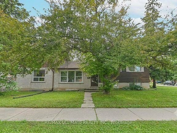 2nd image of 367 Holly St N
