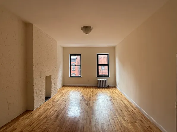 327 East 54th Street image 1 of 4