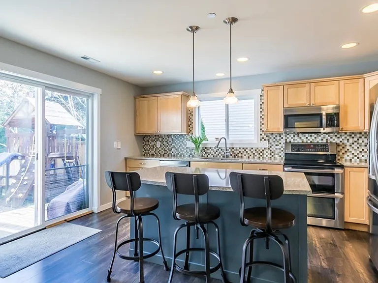 1456 Packwood Ave — Photo 11