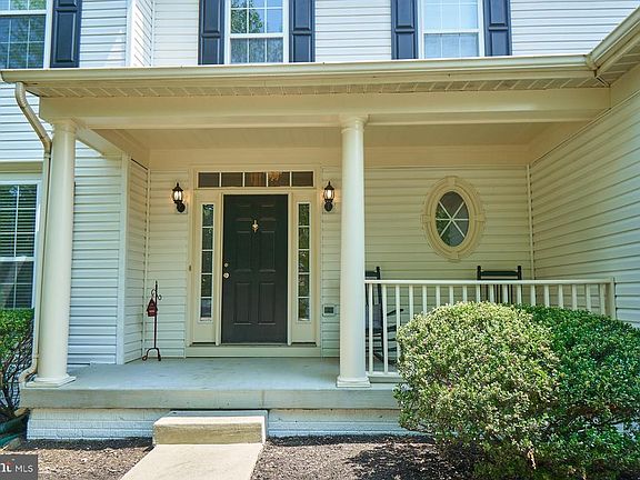 Front covered porch