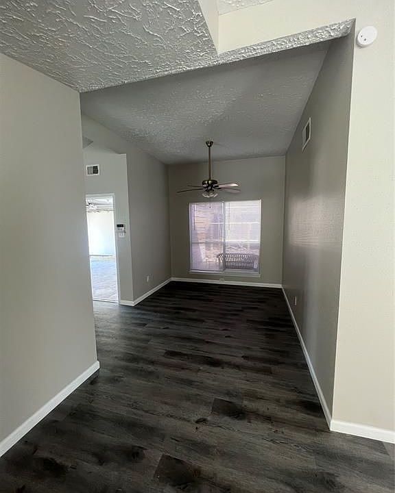 1st image of 6944 Foxmont Ln