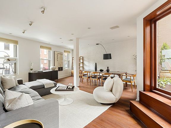 2nd image of 111 Greenwich Ave #2A