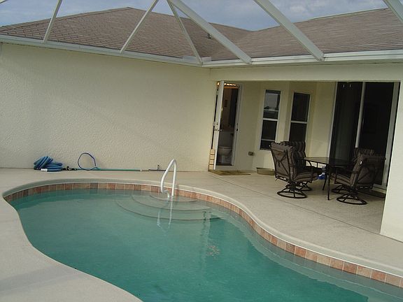 Sparkling Pool