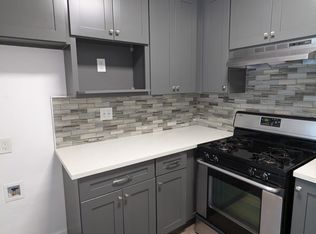 10240 California Ave APT A, South Gate, CA 90280