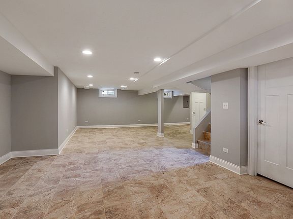 2nd image of 6608 Maxwell Dr