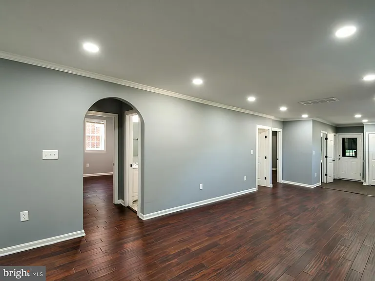 3801 Portal Ave — Photo 7