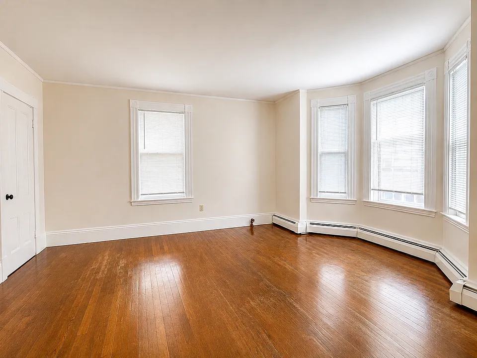 6 Judson St #3