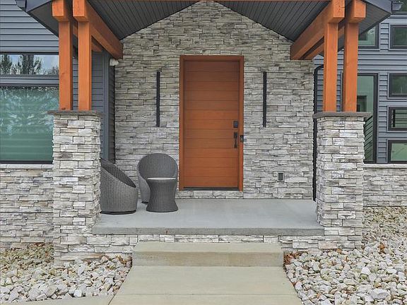 4th image of 1064 Rick Rd