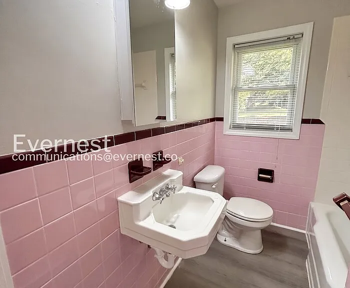 112 Tabor St — Photo 19