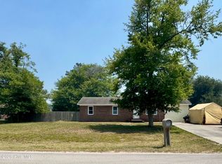 403 Oregon Trail, Hubert, NC 28539