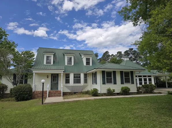 56 Wannamaker Dr, Barnwell, SC 29812
