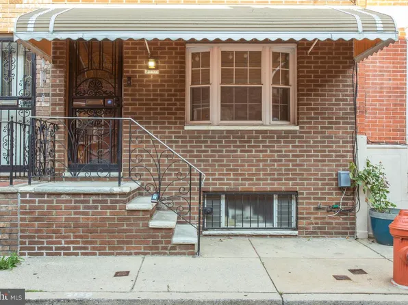 2139 S Carlisle St, Philadelphia, PA 19145