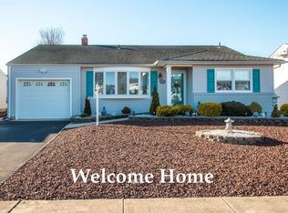 5 Norway Rd, Toms River, NJ 08757