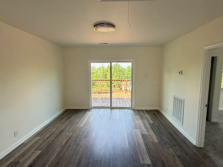 108 Crestview Dr — Photo 34
