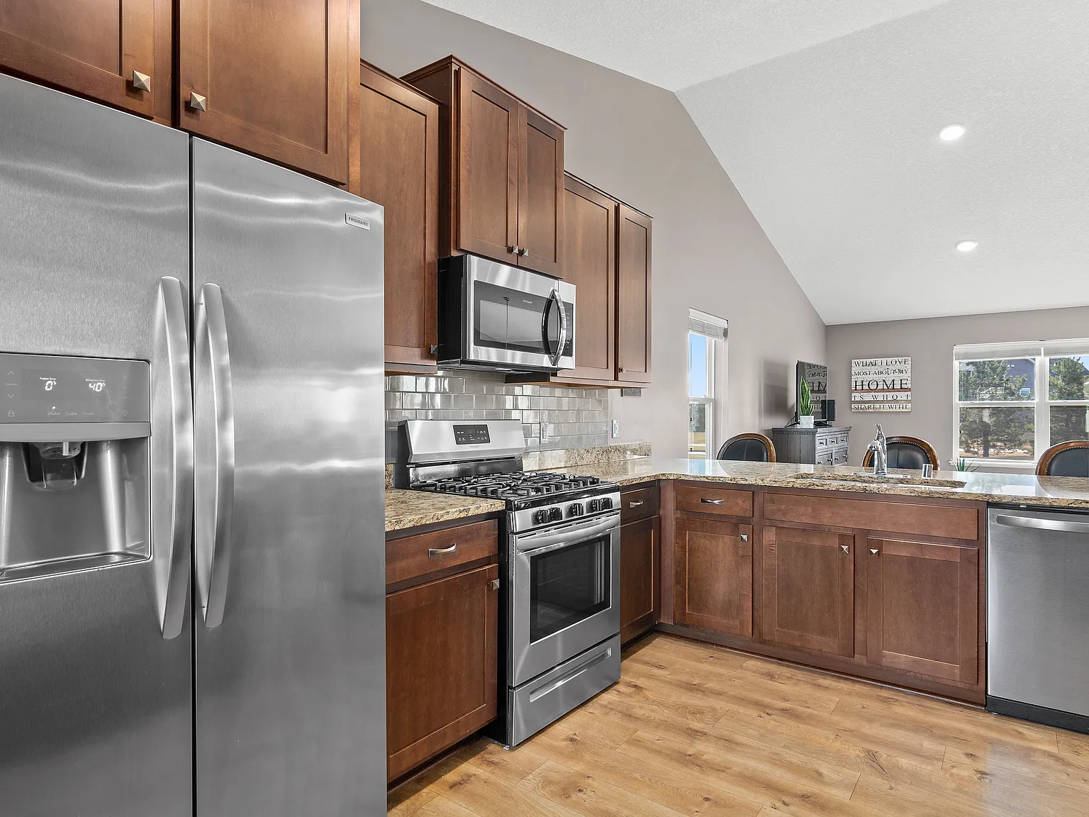 8552 Titanium Cir — Photo 4