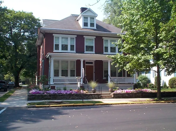 90 E Ridge St, Carlisle, PA 17013