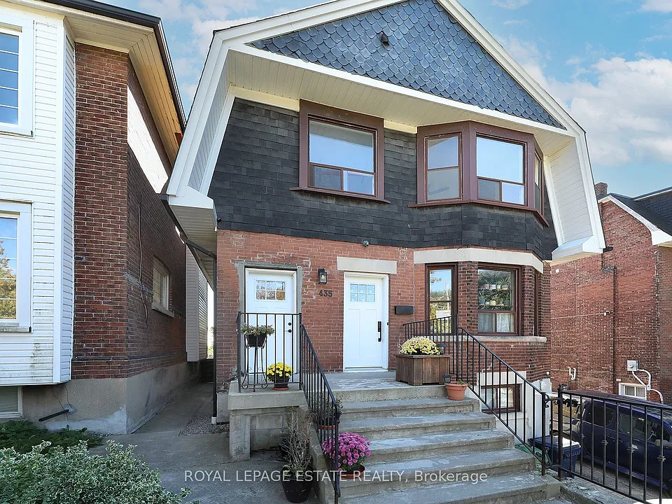 435 Kingston Rd #LOWER