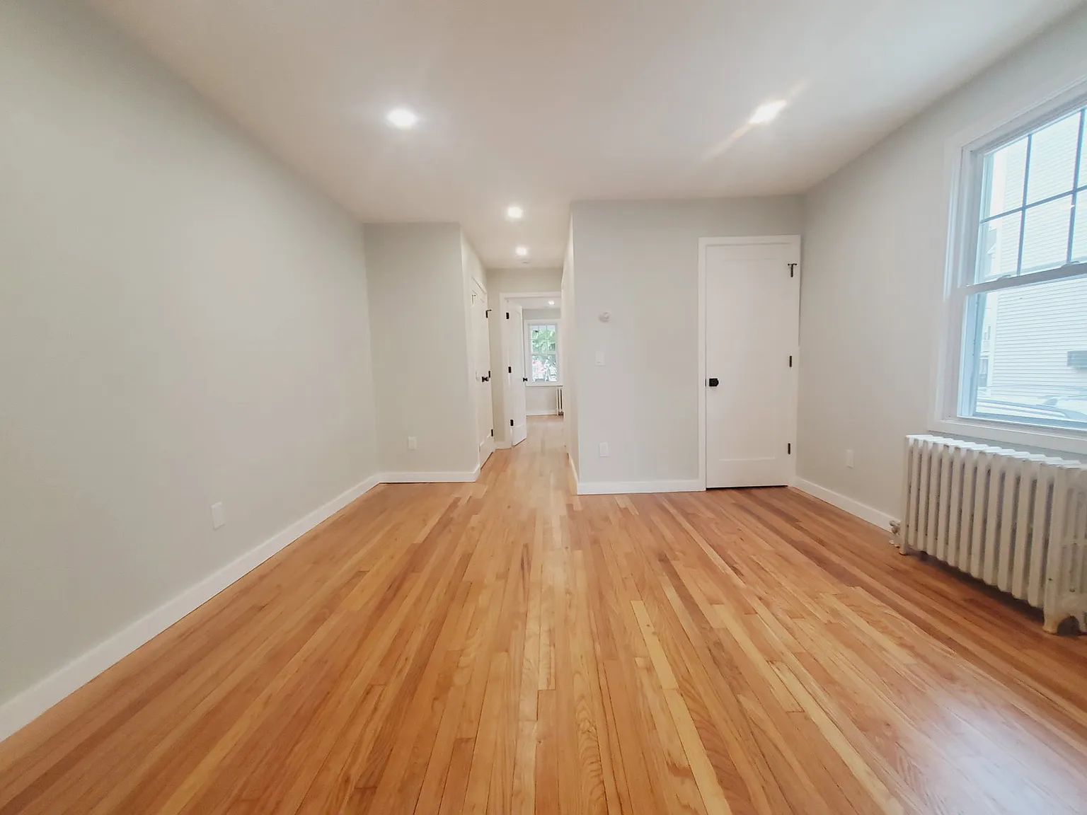 1 bed, 1.0 bath, 520 sqft, $2,000 — Photo 4